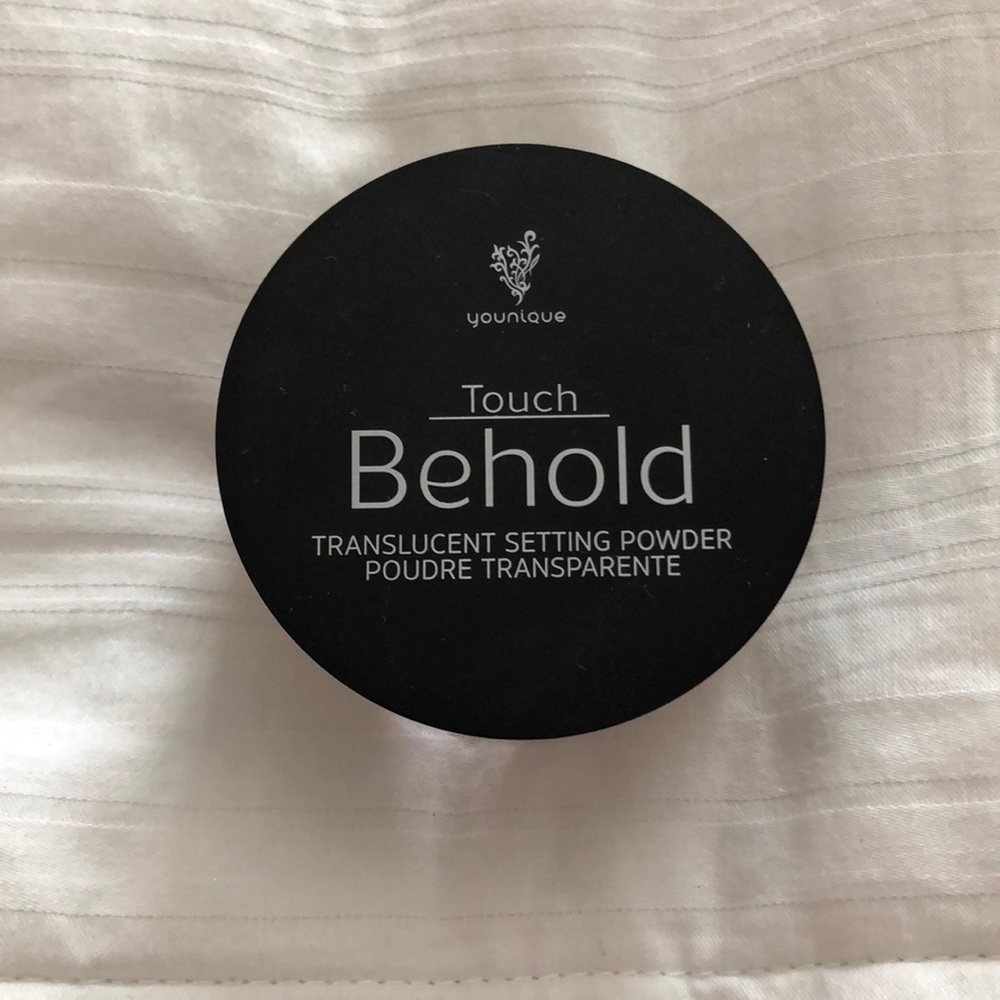 Setting powder - Younique